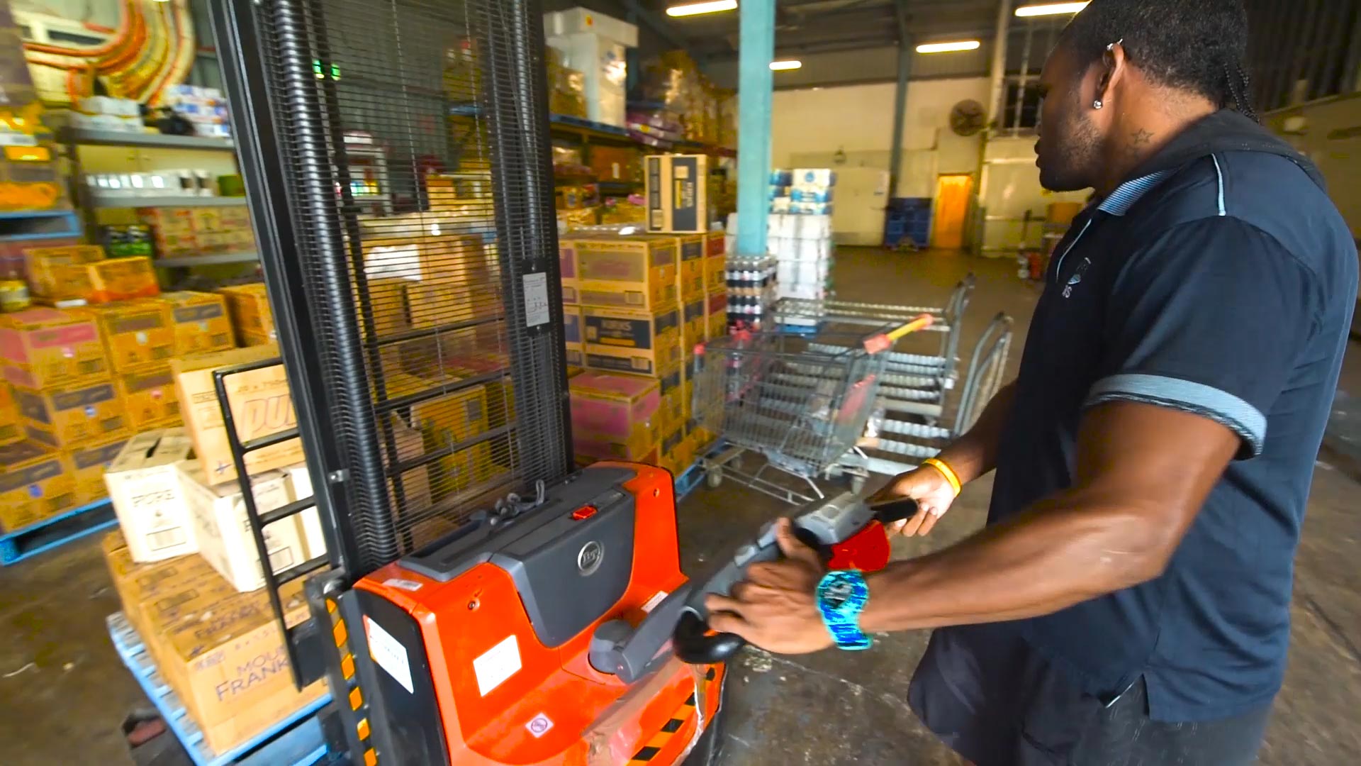 Using an electric pallet jack